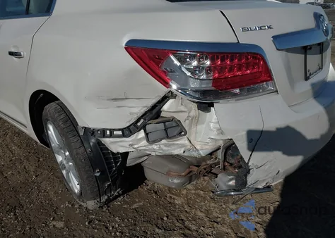 2013 Buick Lacrosse Premium 1 Group z USA, uszkodzony, nr VIN 1G4GF5E33DF221331